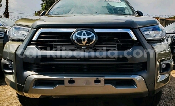 Buy Used Toyota Hiluxe Revo Black Car in Kampala in Uganda Buy Used Toyota Hiluxe Revo Black Car in Kampala in Uganda