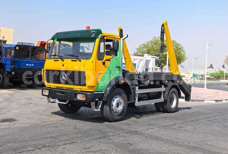 Big with watermark mercedes benz 1622 uganda import dubai 26374
