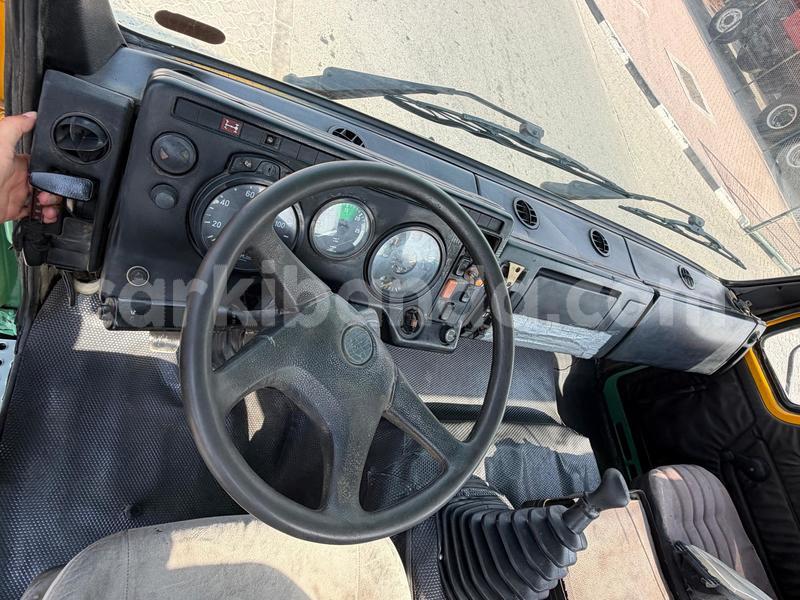 Big with watermark mercedes benz 1622 uganda import dubai 26374