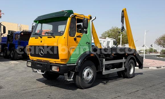 Buy Import Mercedes‒Benz 1622 Other Truck in Import - Dubai in Uganda Buy Import Mercedes‒Benz 1622 Other Truck in Import - Dubai in Uganda