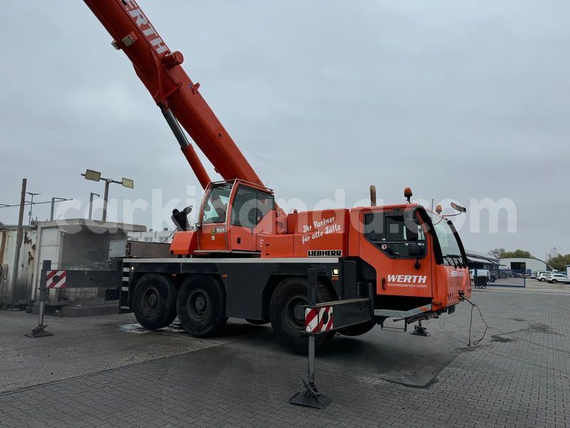 Big with watermark komatsu d31s uganda import dubai 26376