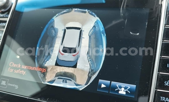 Buy Used Toyota Harrier Black Car in Kampala in Uganda Buy Used Toyota Harrier Black Car in Kampala in Uganda