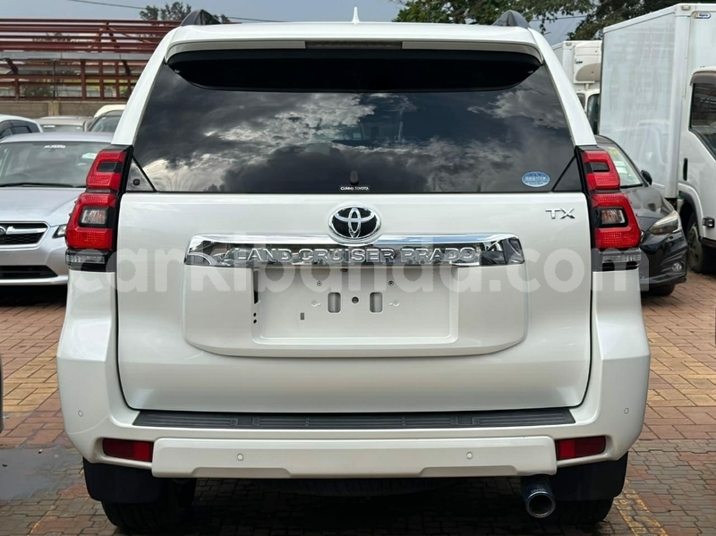 Big with watermark toyota prado uganda kampala 26388