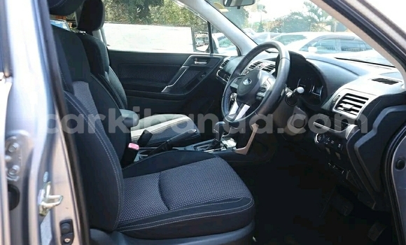 Nunua Ilio tumika Subaru Forester Fedha Gari ndani ya Kampala nchini Uganda Nunua Ilio tumika Subaru Forester Fedha Gari ndani ya Kampala nchini Uganda