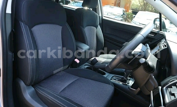 Nunua Ilio tumika Subaru Forester Fedha Gari ndani ya Kampala nchini Uganda Nunua Ilio tumika Subaru Forester Fedha Gari ndani ya Kampala nchini Uganda
