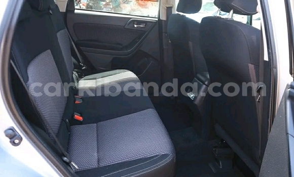 Nunua Ilio tumika Subaru Forester Fedha Gari ndani ya Kampala nchini Uganda Nunua Ilio tumika Subaru Forester Fedha Gari ndani ya Kampala nchini Uganda