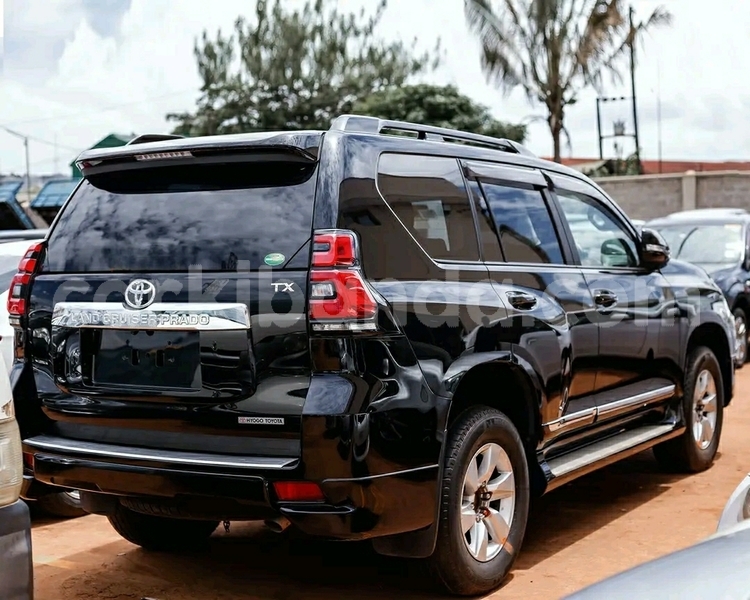 Big with watermark toyota prado uganda kampala 26390