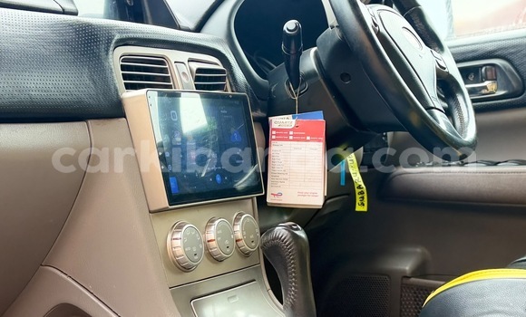 Nunua Ilio tumika Subaru Forester Nyeusi Gari ndani ya Kampala nchini Uganda Nunua Ilio tumika Subaru Forester Nyeusi Gari ndani ya Kampala nchini Uganda