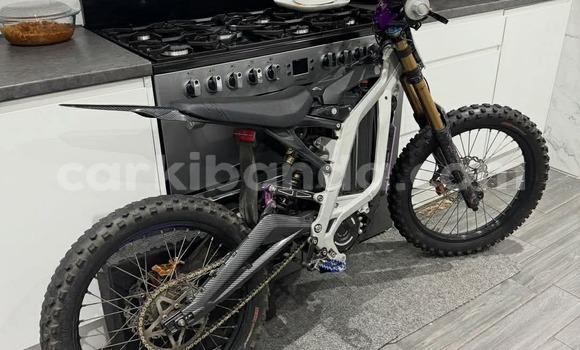 Acheter Neuf Moto Ariel NH Noir à Bugiri, Est Acheter Neuf Moto Ariel NH Noir à Bugiri, Est