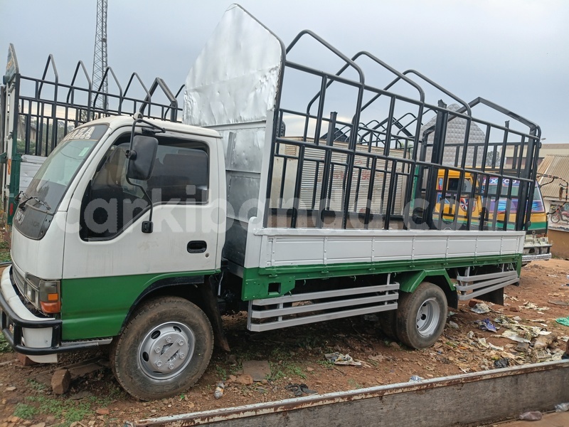 Big with watermark isuzu ftr 850 uganda kampala 26396