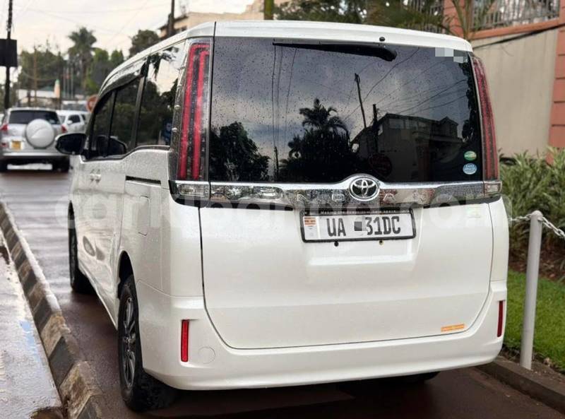 Big with watermark toyota noah uganda kampala 26397