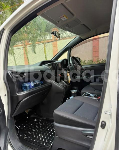 Big with watermark toyota noah uganda kampala 26397