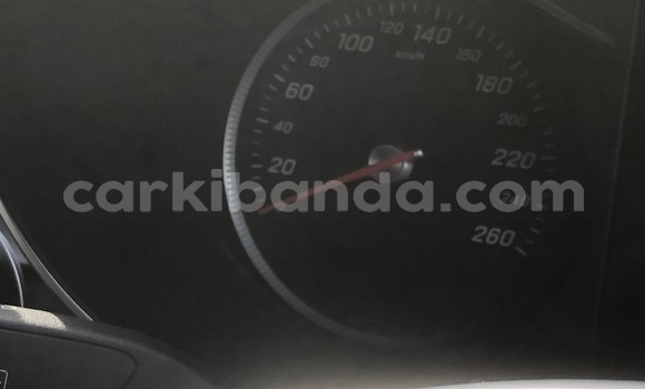 Acheter Neuf Voiture Mercedes‒Benz C–Class Blanc à Kampala, Ouganda Acheter Neuf Voiture Mercedes‒Benz C–Class Blanc à Kampala, Ouganda