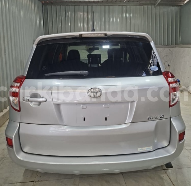 Big with watermark toyota rav4 uganda kampala 26404