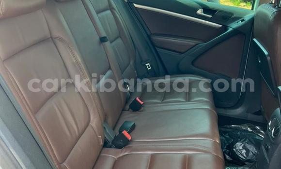 Acheter Neuf Voiture Volkswagen Tiguan Blanc à Kampala, Ouganda Acheter Neuf Voiture Volkswagen Tiguan Blanc à Kampala, Ouganda