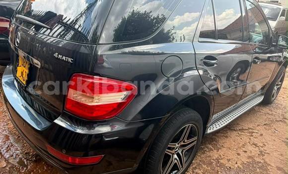 Acheter Neuf Voiture Mercedes‒Benz M–Class Noir à Kampala, Ouganda Acheter Neuf Voiture Mercedes‒Benz M–Class Noir à Kampala, Ouganda