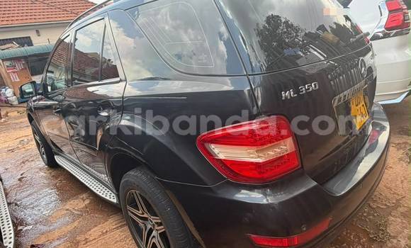 Acheter Neuf Voiture Mercedes‒Benz M–Class Noir à Kampala, Ouganda Acheter Neuf Voiture Mercedes‒Benz M–Class Noir à Kampala, Ouganda