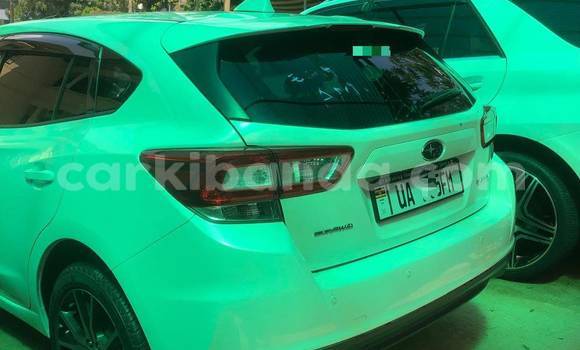 Acheter Neuf Voiture Subaru Impreza Blanc à Kampala, Ouganda Acheter Neuf Voiture Subaru Impreza Blanc à Kampala, Ouganda