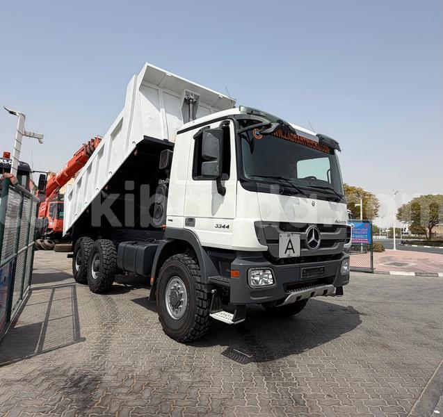 Big with watermark mercedes benz tipper uganda import dubai 26418