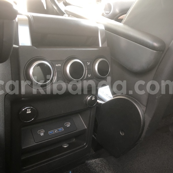 Big with watermark land rover discovery uganda kampala 26429