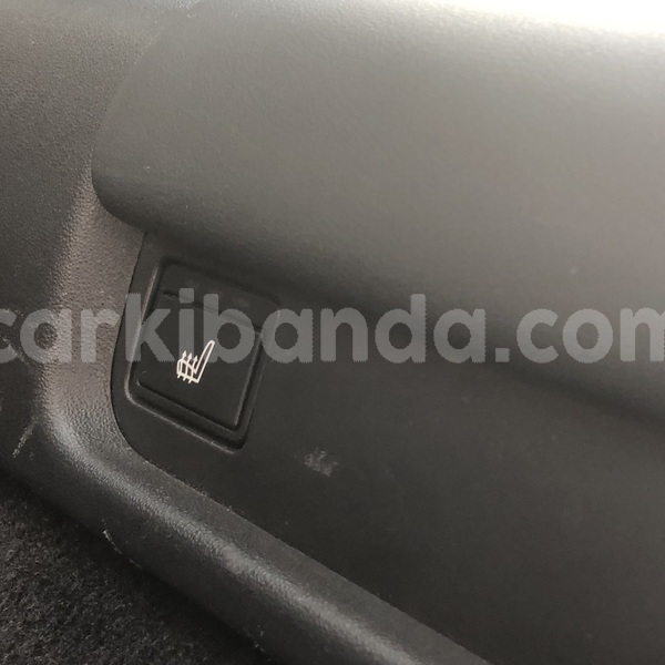 Big with watermark land rover discovery uganda kampala 26429