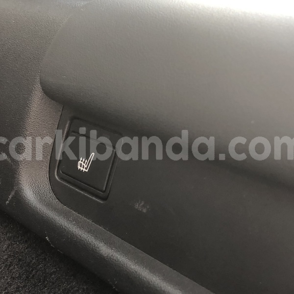 Big with watermark land rover discovery uganda kampala 26429