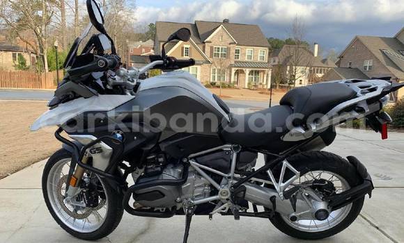 Buy Used BMW R 1200 GS Beige Bike in Kampala in Uganda