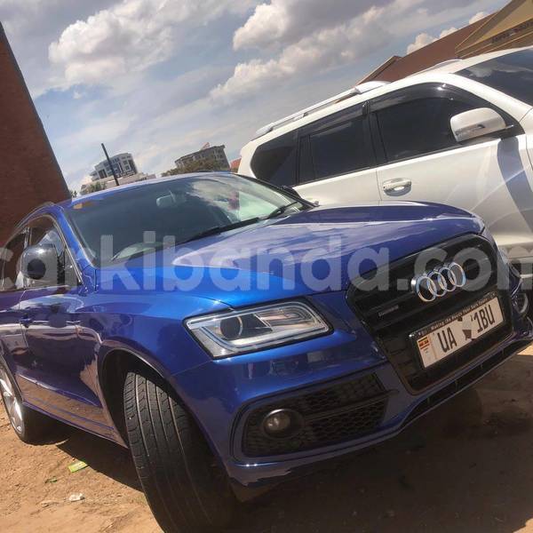 Big with watermark audi q5 uganda kampala 26433