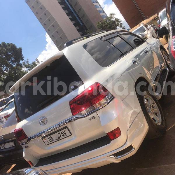 Big with watermark toyota land cruiser uganda kampala 26434