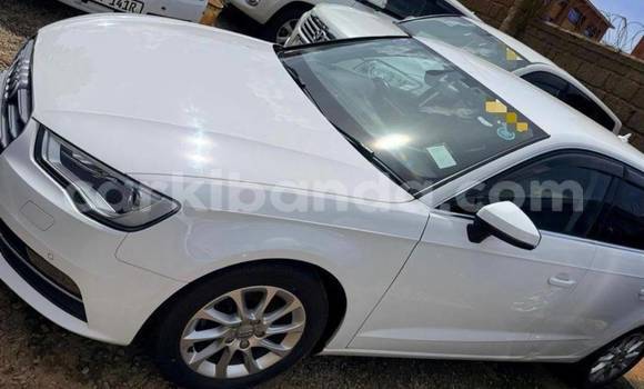 Nunua Mpya Audi A3 Nyeupe Gari ndani ya Kampala nchini Uganda Nunua Mpya Audi A3 Nyeupe Gari ndani ya Kampala nchini Uganda