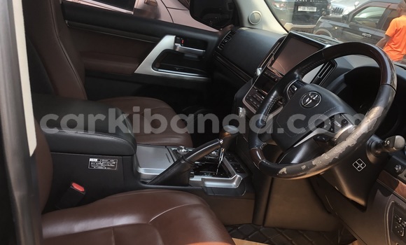 Buy New Toyota Land Cruiser Black Car in Kampala in Uganda Buy New Toyota Land Cruiser Black Car in Kampala in Uganda