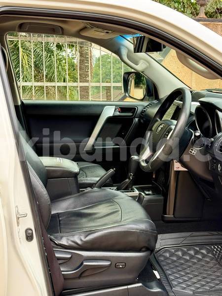 Big with watermark toyota land cruiser prado uganda kampala 26448