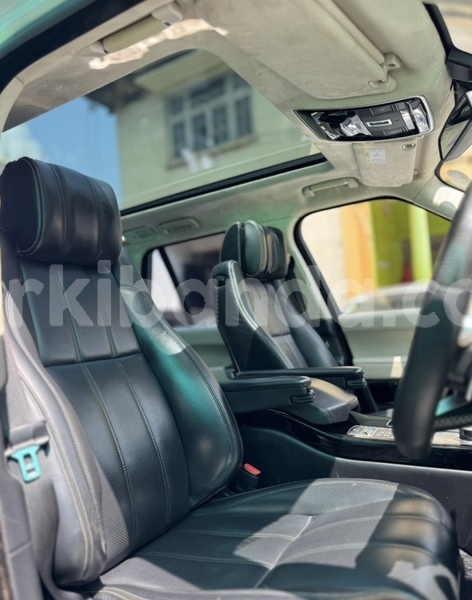 Big with watermark land rover range rover vogue uganda kampala 26453