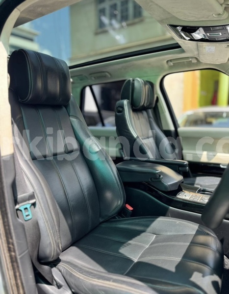 Big with watermark land rover range rover vogue uganda kampala 26453