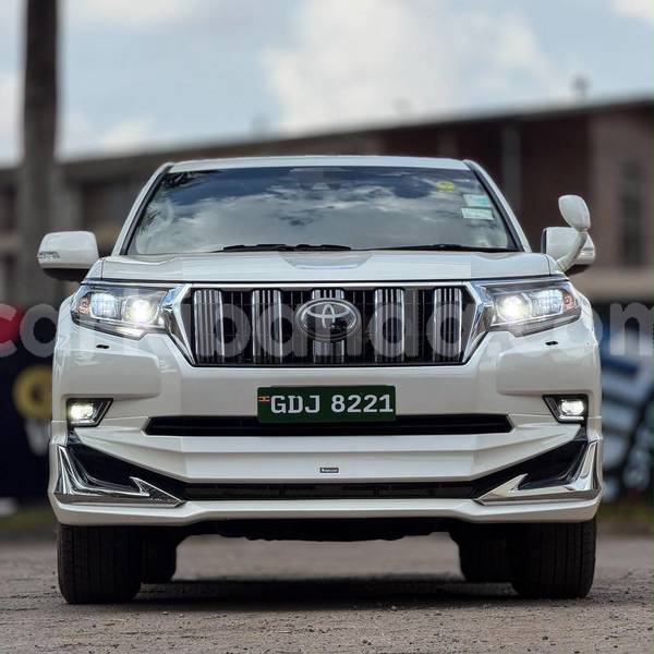 Big with watermark toyota land cruiser prado uganda kampala 26455