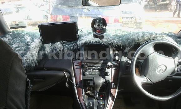 Gura Yakoze Toyota Harrier White Imodoka i Arua mu Uganda Gura Yakoze Toyota Harrier White Imodoka i Arua mu Uganda