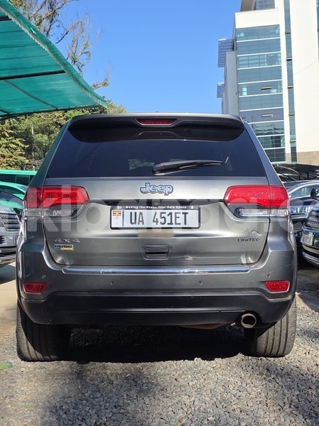 Big with watermark jeep grand cherokee uganda kampala 26465