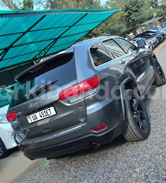 Big with watermark jeep grand cherokee uganda kampala 26465