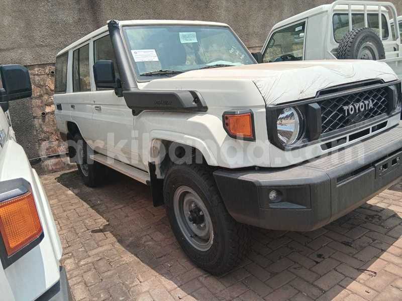 Big with watermark toyota land cruiser uganda kampala 26466