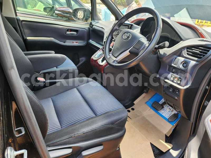 Big with watermark toyota noah uganda kampala 26473