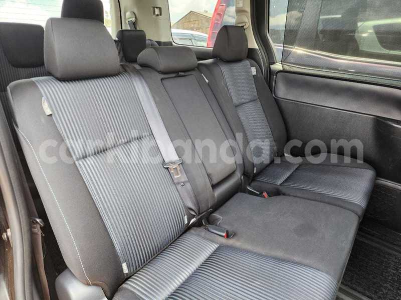 Big with watermark toyota noah uganda kampala 26473