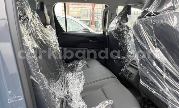Gura Nshya Toyota Land Cruiser Other Imodoka i Kampala mu Uganda Gura Nshya Toyota Land Cruiser Other Imodoka i Kampala mu Uganda