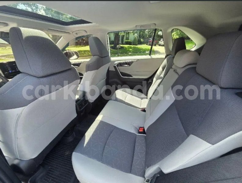 Big with watermark toyota rav4 uganda arua 26480