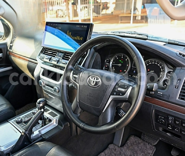 Big with watermark toyota land cruiser uganda kampala 26481