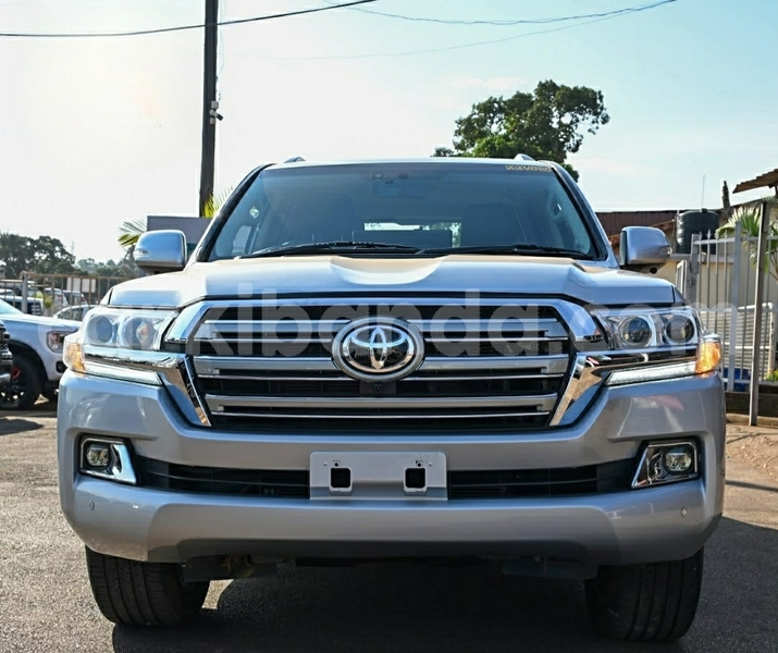 Big with watermark toyota land cruiser uganda kampala 26481
