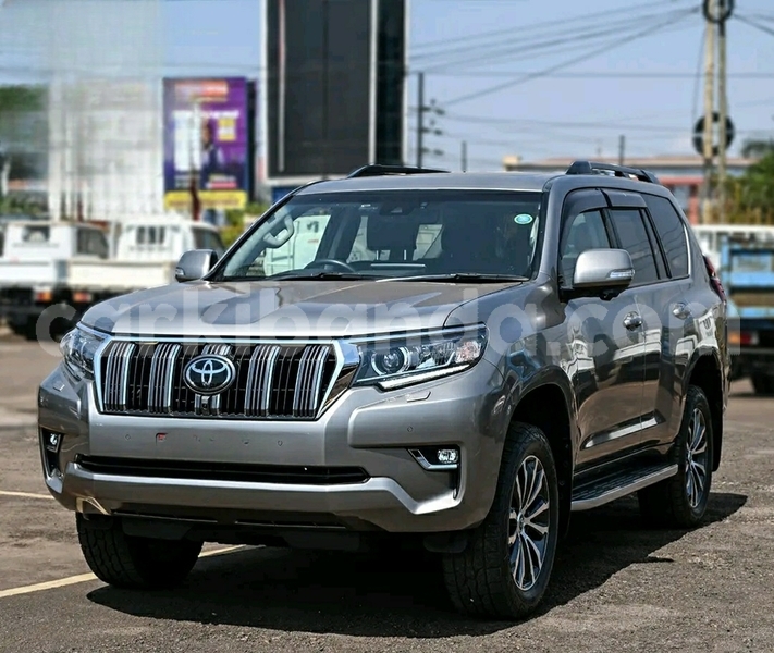 Big with watermark toyota prado uganda kampala 26482