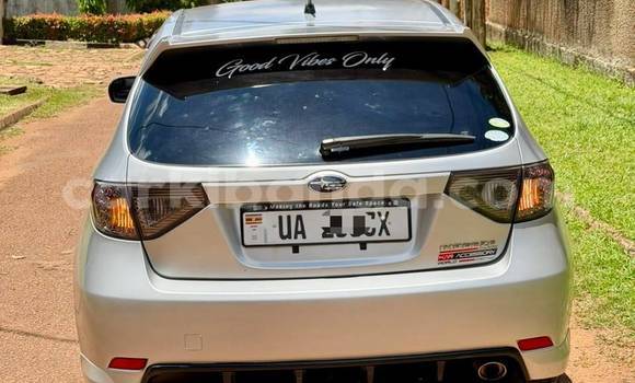 Acheter Neuf Voiture Subaru Impreza Gris à Kampala, Ouganda Acheter Neuf Voiture Subaru Impreza Gris à Kampala, Ouganda