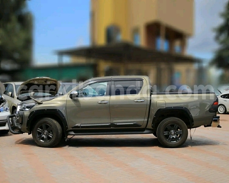 Big with watermark toyota hiluxe revo uganda kampala 26507