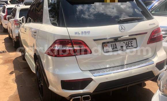 Acheter Neuf Voiture Mercedes‒Benz ML–Class Blanc à Kampala, Ouganda