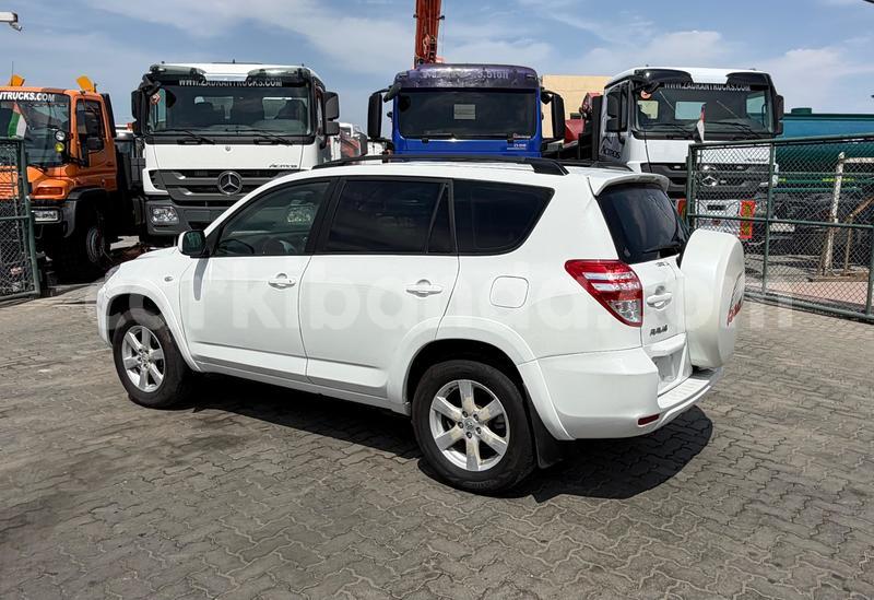 Big with watermark toyota rav4 uganda import dubai 26523